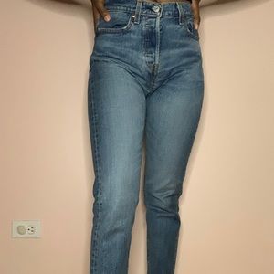 Levi’ Wedgie Fit Jeans Size 26